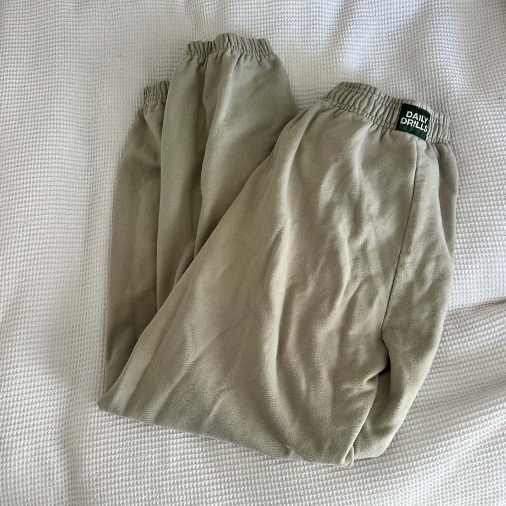 Daily drills sweats